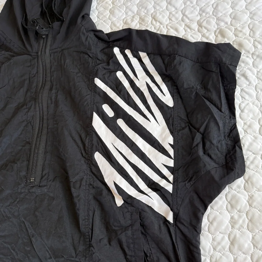 Nike Performance SS Half Zip Jacket Size XL - Picture 2 of 8